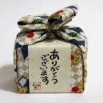 感謝の気持ちが伝わるメッセージ付き「お包み型」プチギフト